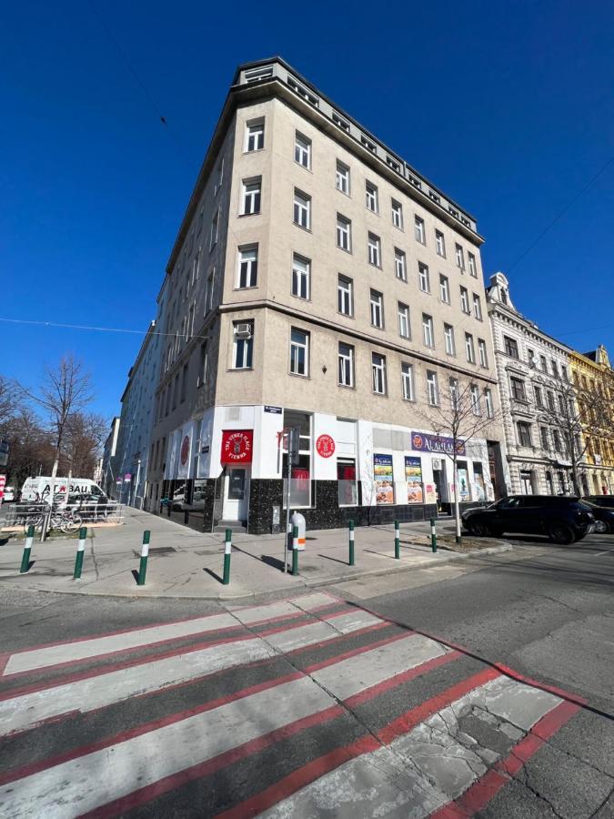 Apartment Astonishing Luxury Near Schönbrunn&westbahnhof Wien